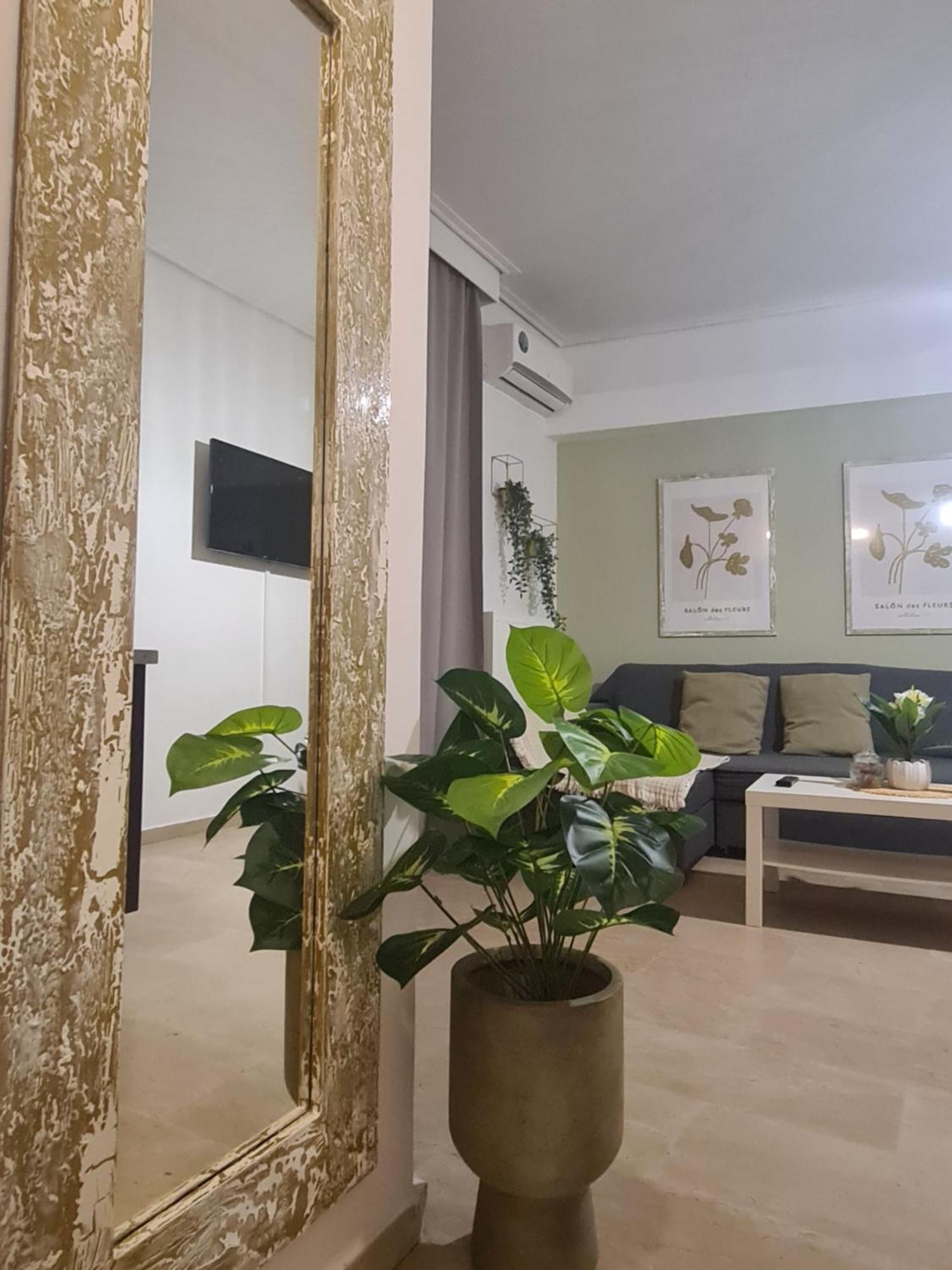 Apartment In The Heart Of The City 3A Лариса Экстерьер фото